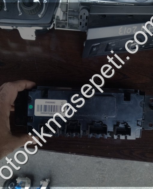 B 170 KLİMA KONTROL PANELİ SÖKME ORJİNAL SAVAS OTO