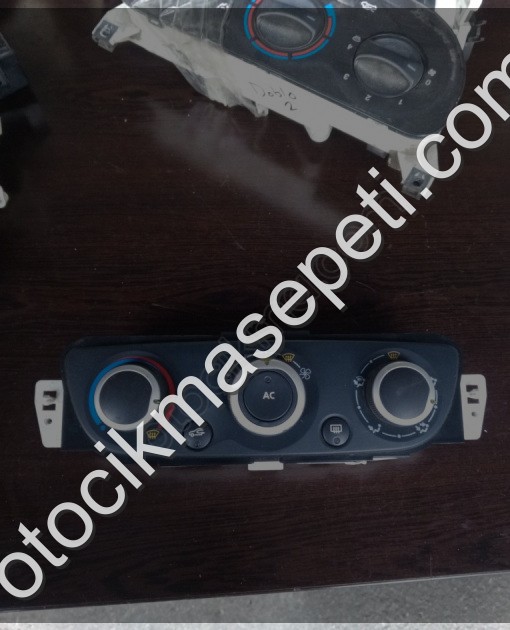GOLF 4 KLİMA KONTROL PANELİ SÖKME ORJİNAL SAVAS OTO