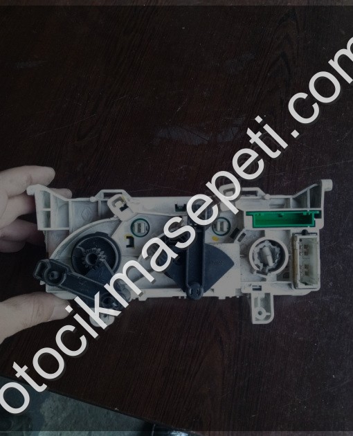 LİNEA KLİMA KONTROL PANELİ SÖKME ORJİNAL SAVAS OTO