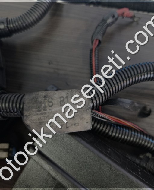 Opel Vectra B Radyatör Fan Tesisatı