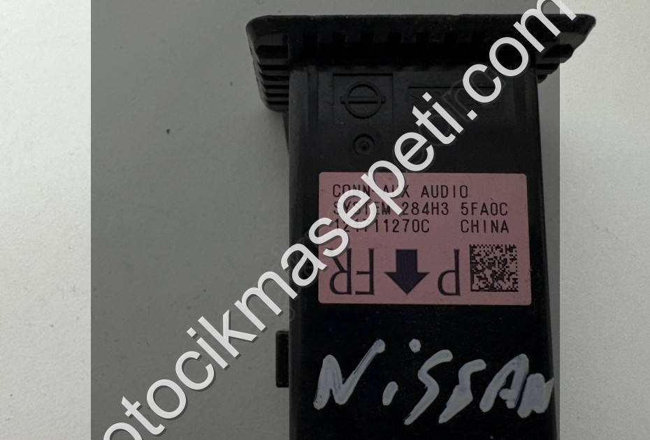 NİSSAN JUKE QSHQAİ AUX USP ÜNİTESİ PİRİZİ