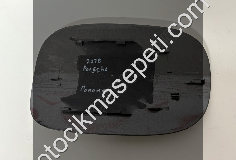 PORSHE 971 PANEMARA DEPO KAPAĞI