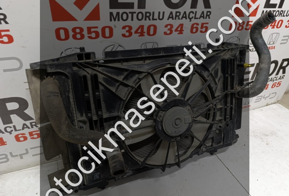 TOYOTA AURİS BENZİNLİ KOMPLE RADYATÖR SETİ ÇIKMA ORİJİNAL PARÇA