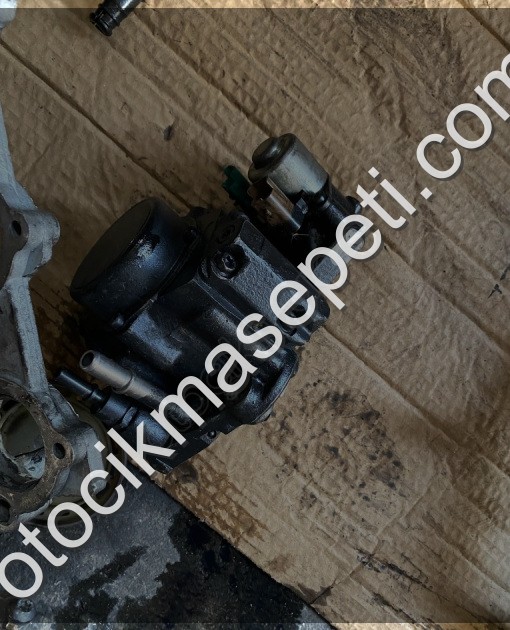 FORD MONDEO 2.0 E5 MAZOT POMPASI ÜÇEL OTO ÇIKMA BURSA