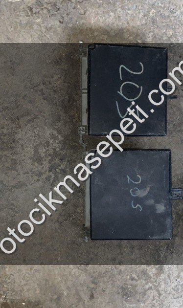 Pejo 205 sigorta kutusu