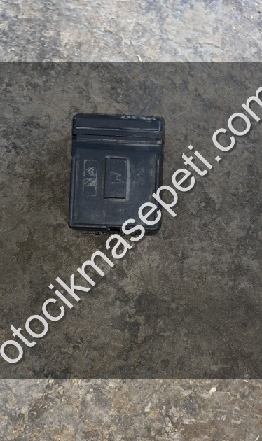 Citroen saxo iç sigorta kutusu