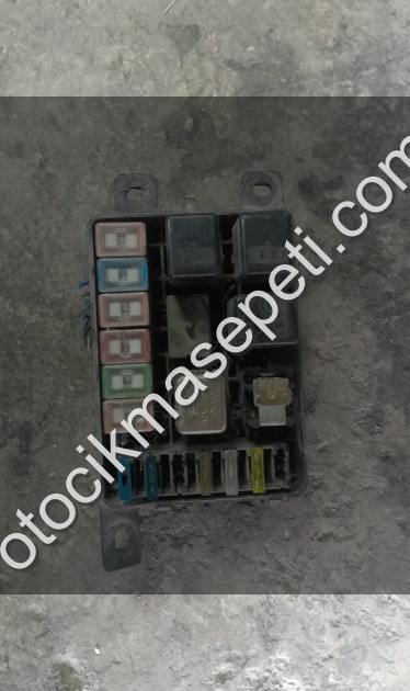 Hundaı elentra sigorta kutusu tabla 89-95 model