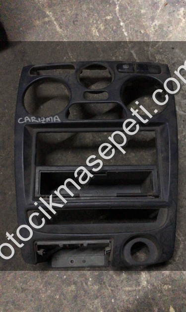 Mitsubishi carizma teyp çerçevesi