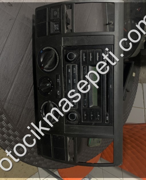 TRANSPORTER T5 ORTA GÖĞÜS ÇERÇEVESİ ÇIKMA