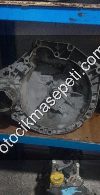 Fiat Egea Şanzıman 6 İleri Çıkma Orjinal