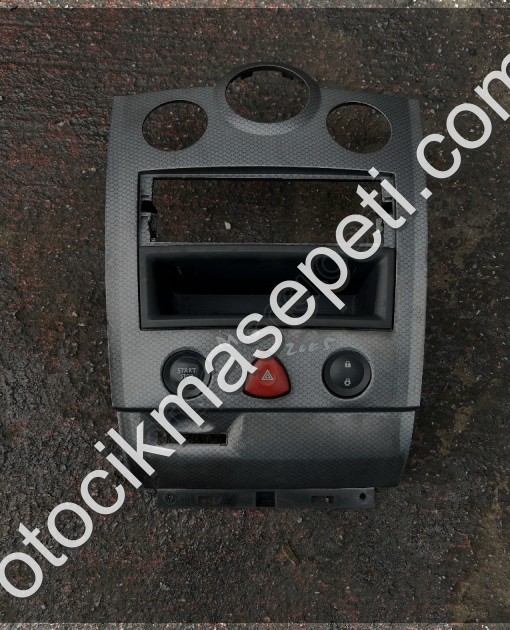 2005 megane 2 teyip çerçevesi