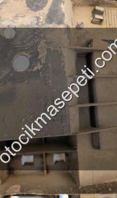 Renault Kangoo 3 Bagaj Hoparlör Yuvası 8200890409/8200890411