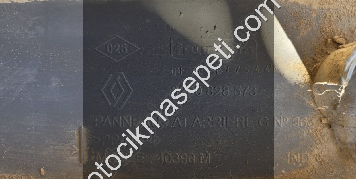 8200828573 Renault Kangoo III Sol Arka Bagaj Kaplaması