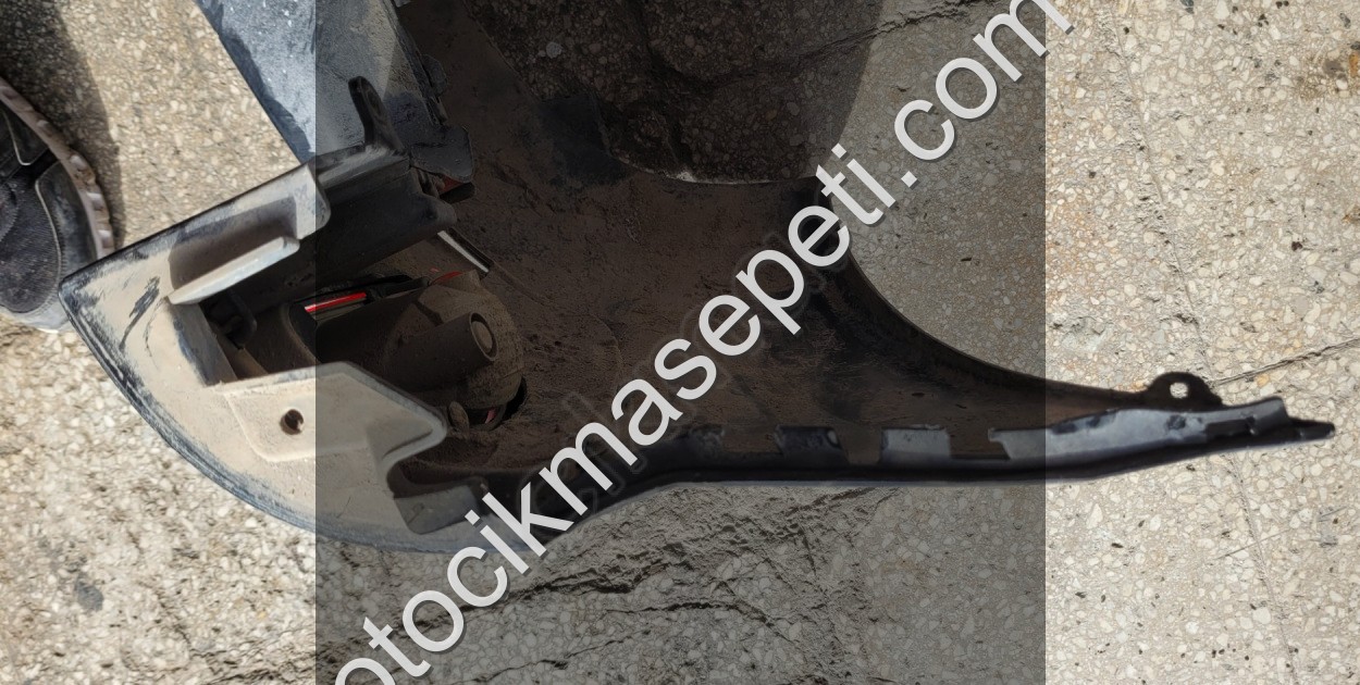 Renault Kangoo III Arka Tampon 2008-2020 ORJİNAL SİYAH 7701478196