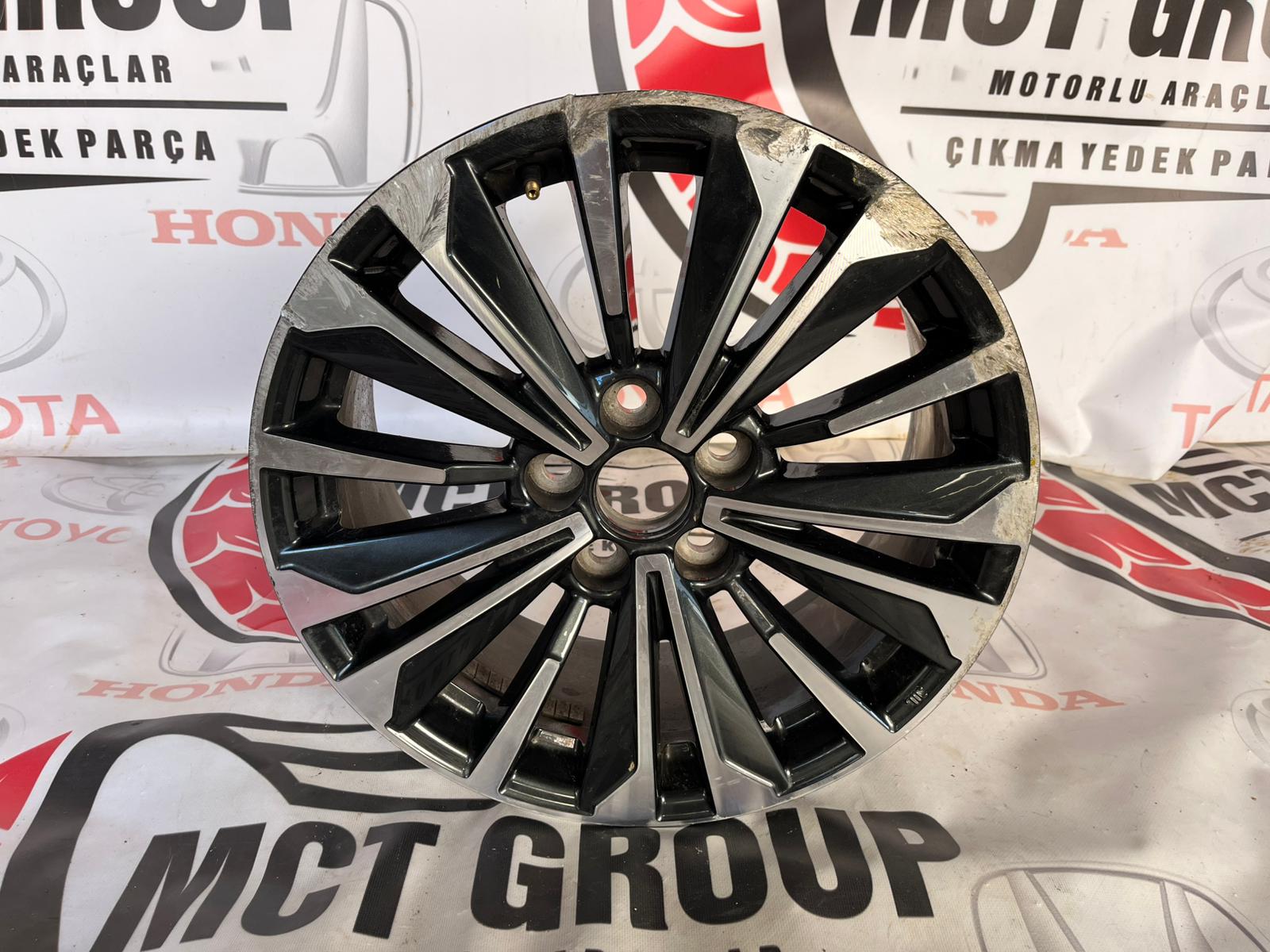 TOYOTA COROLLA ORJINAL ÇIKMA JANT 17 İNÇ 5X114.3