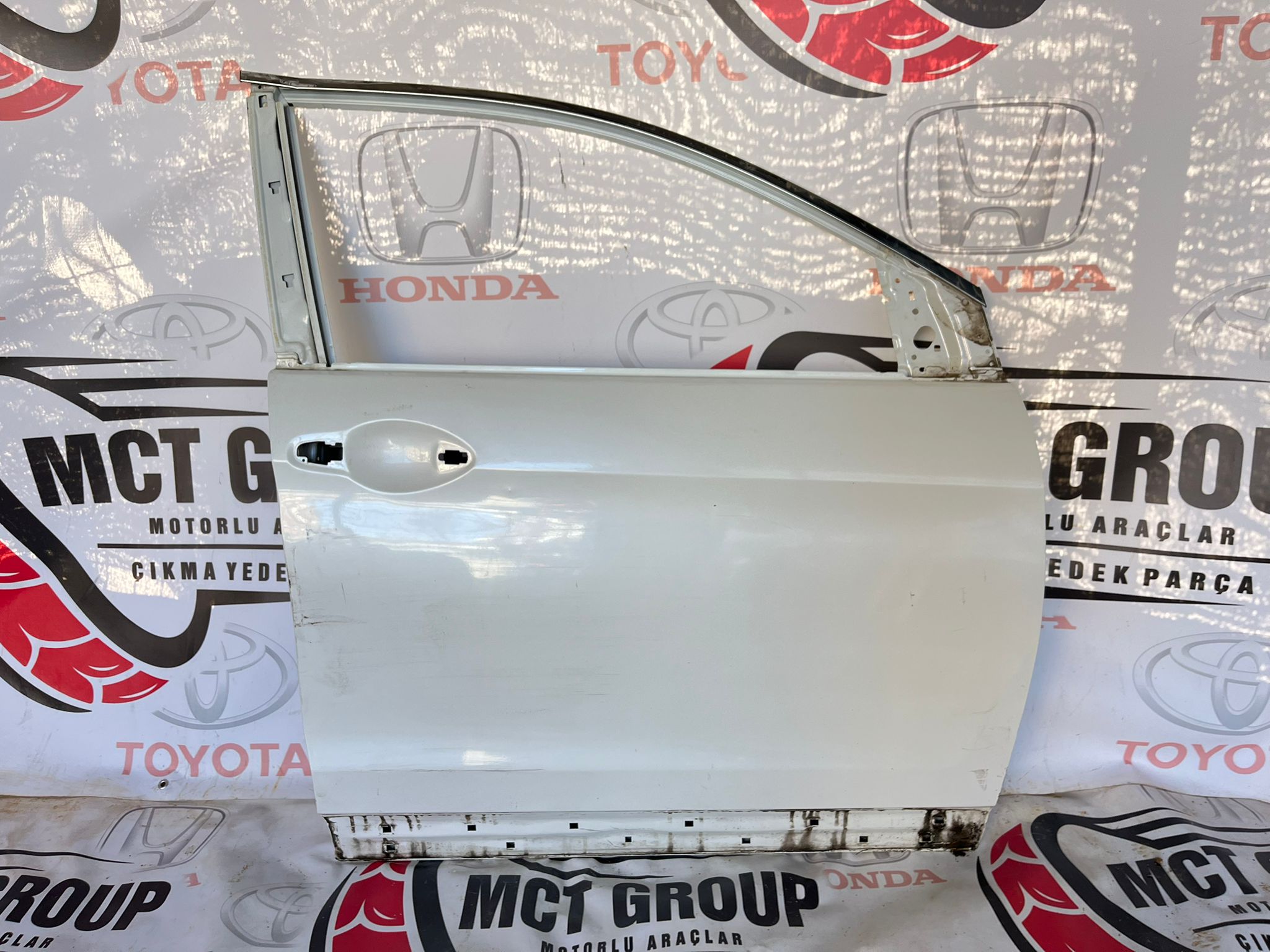 HONDA CR-V SAĞ ÖN KAPI ÇIKMA ORJINAL 2015-2018