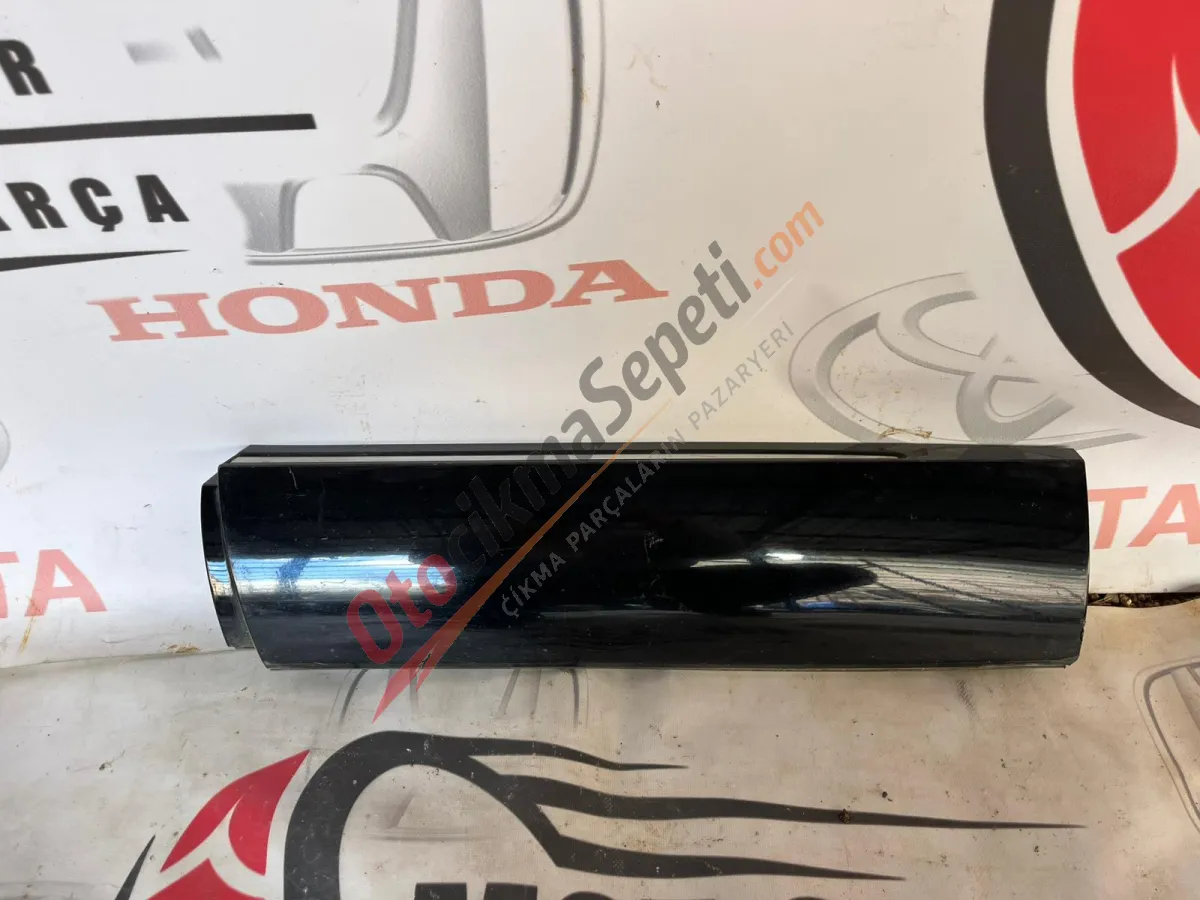 HONDA HRV SOL ARKA KAPI BANDI ÇIKMA ORJINAL