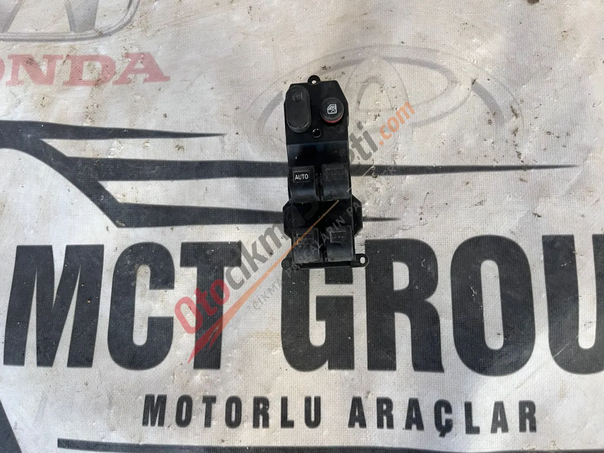 HONDA JAZZ&CİTY DÖRTLÜ CAM AÇMA DÜĞMESİ ÇIKMA ORJINAL